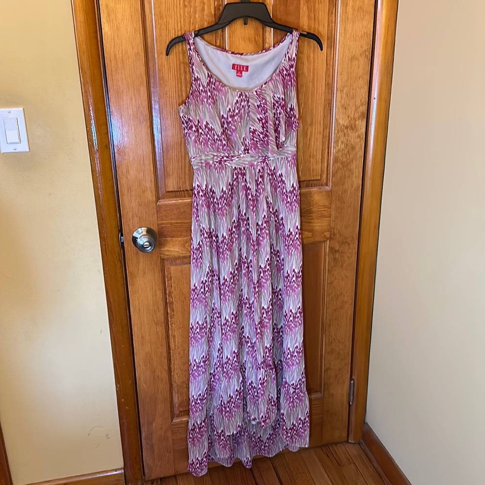 Elle size 4 pink/purple maxi dress